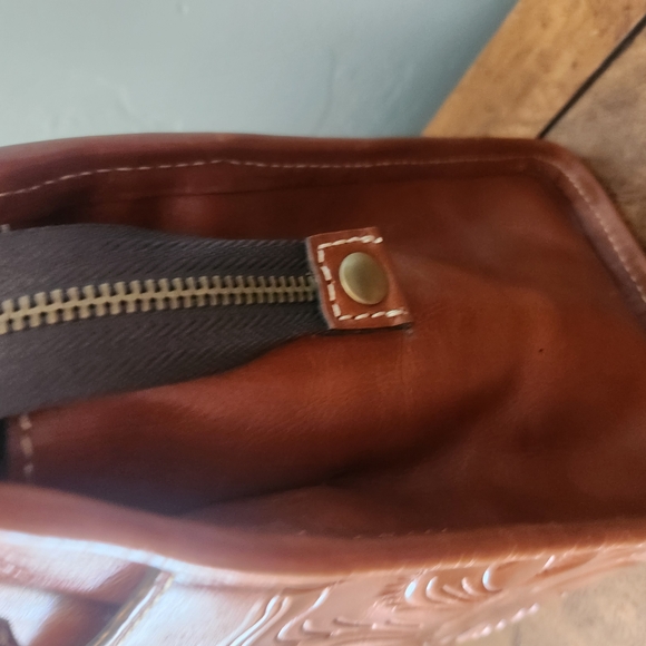 Brown Embossed Leather Handbag - Picture 4 of 11